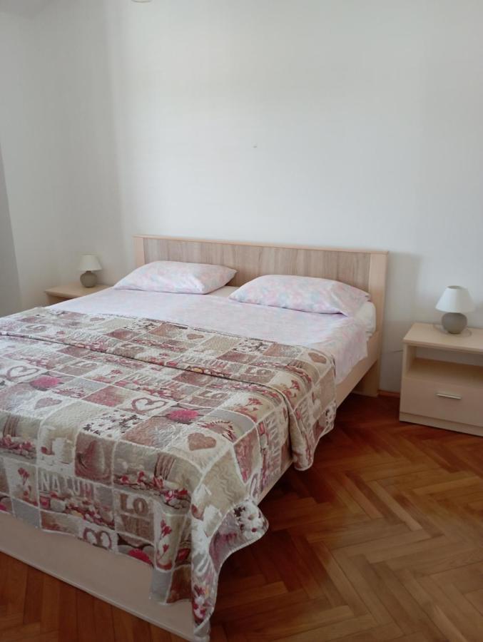 Rooms Ester Cres Dış mekan fotoğraf