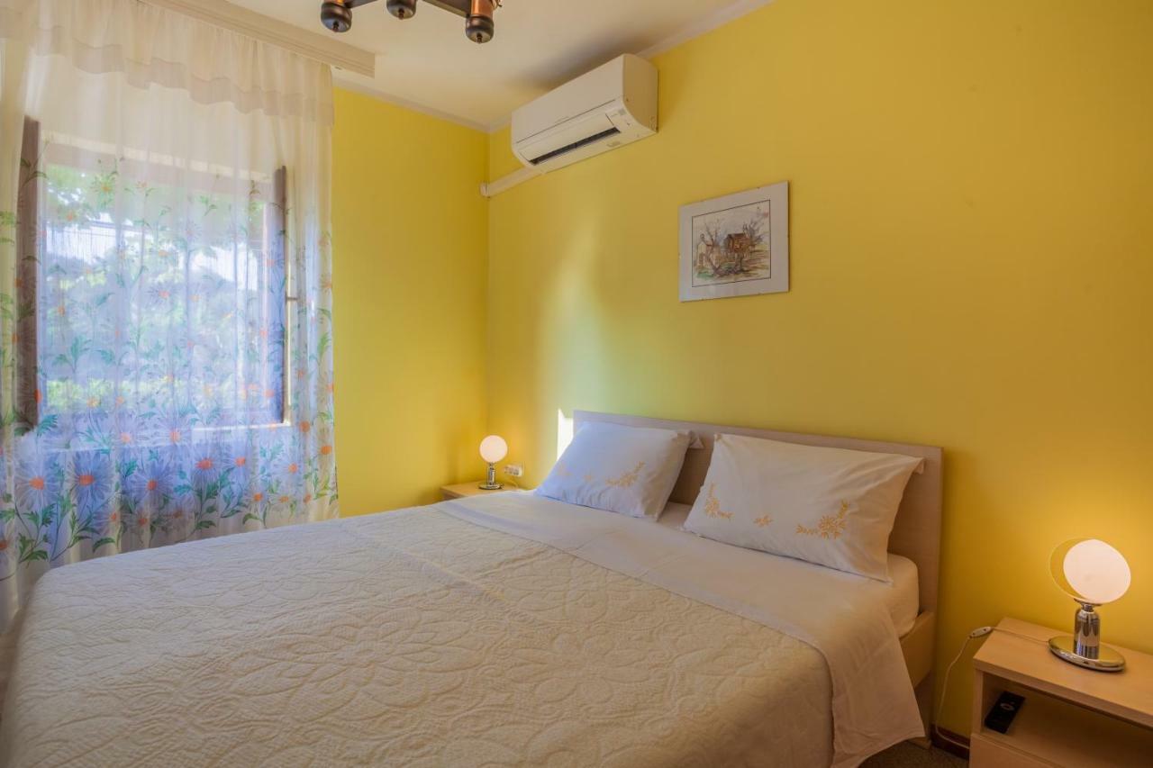 Rooms Ester Cres Dış mekan fotoğraf