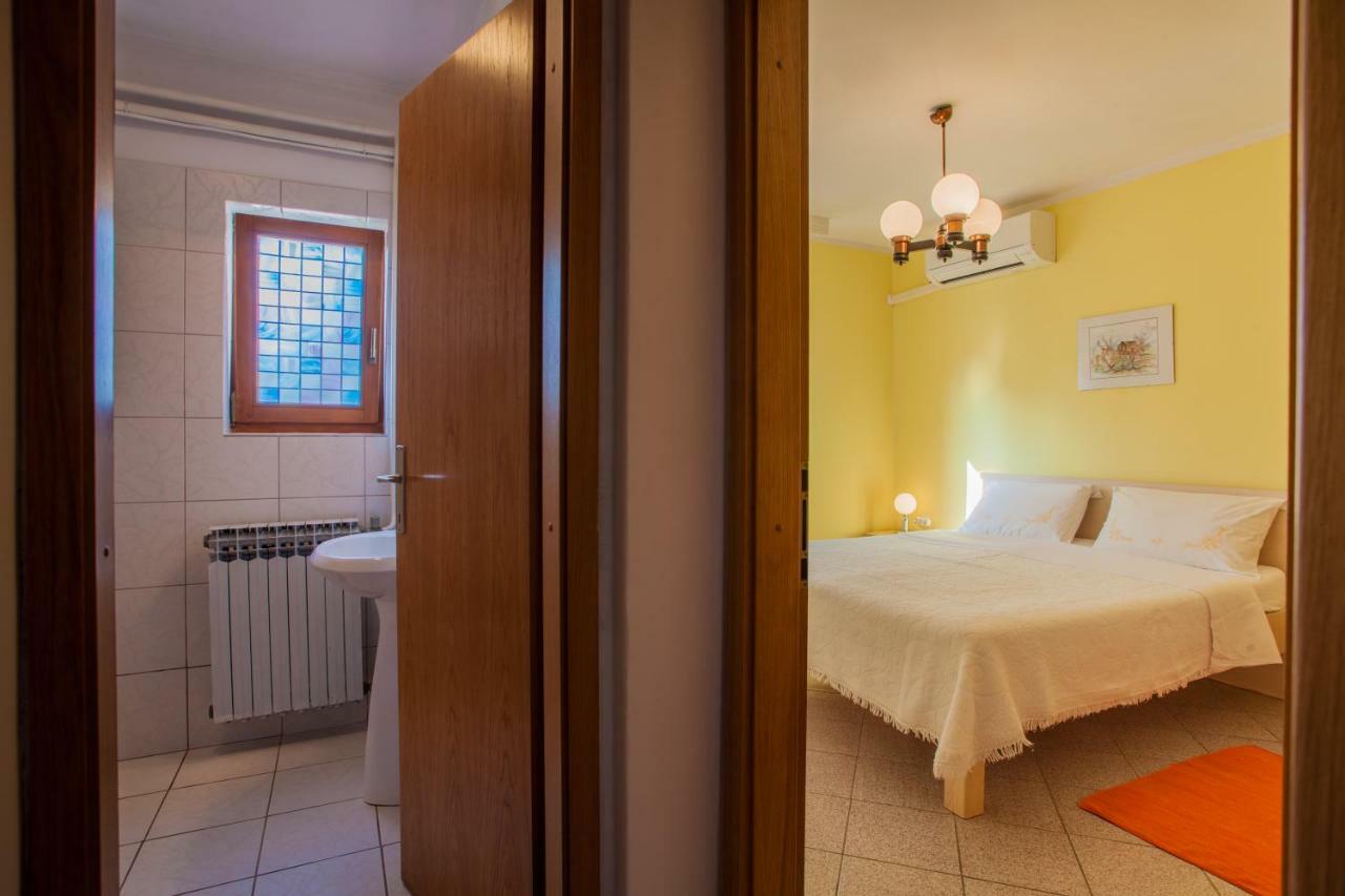 Rooms Ester Cres Dış mekan fotoğraf