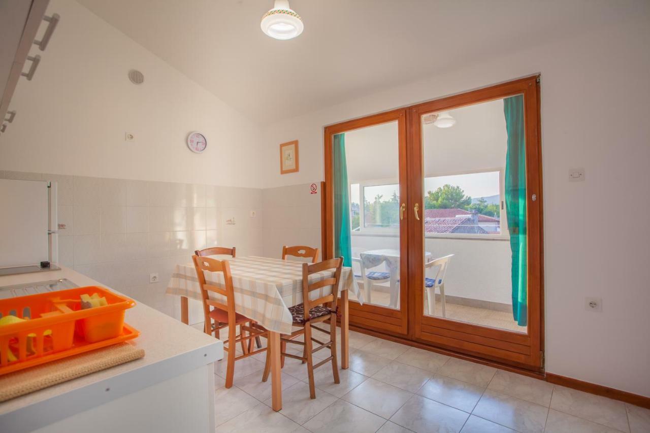 Rooms Ester Cres Dış mekan fotoğraf