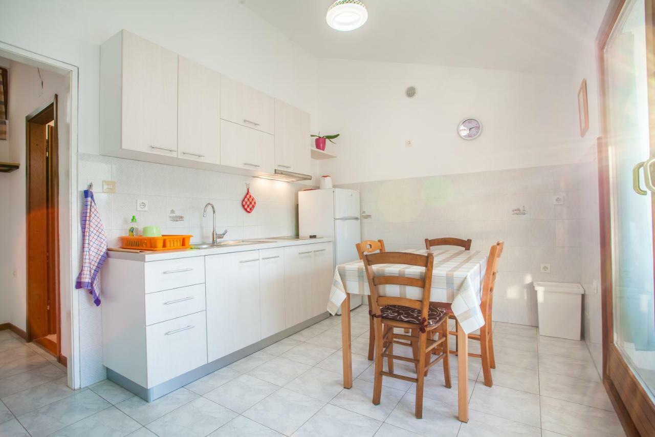Rooms Ester Cres Dış mekan fotoğraf